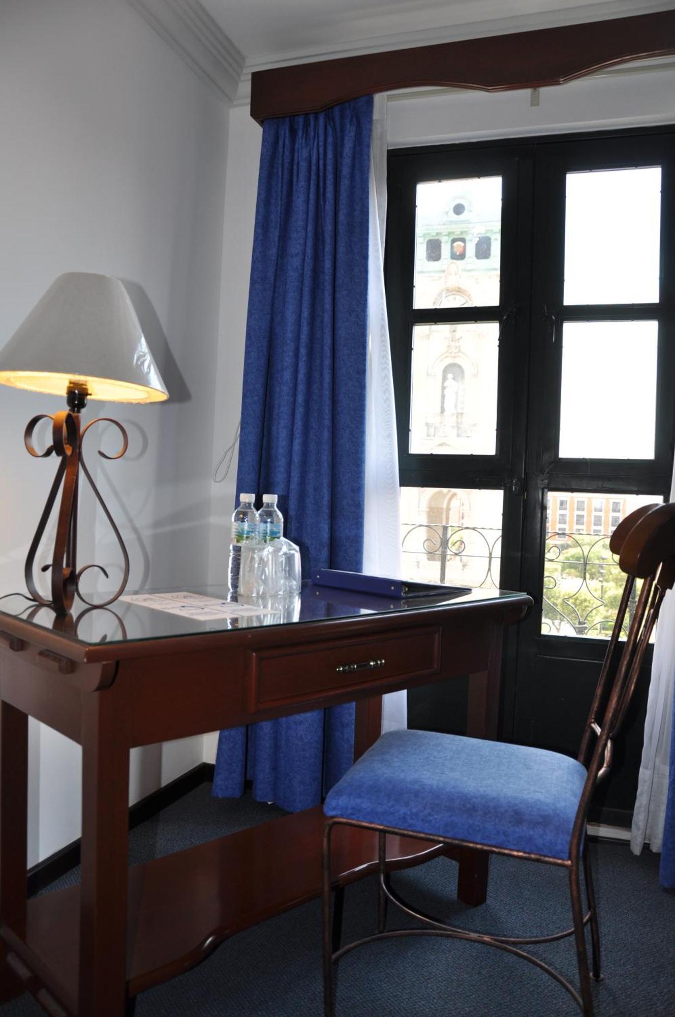 Hotel Ciros Pachuca Экстерьер фото